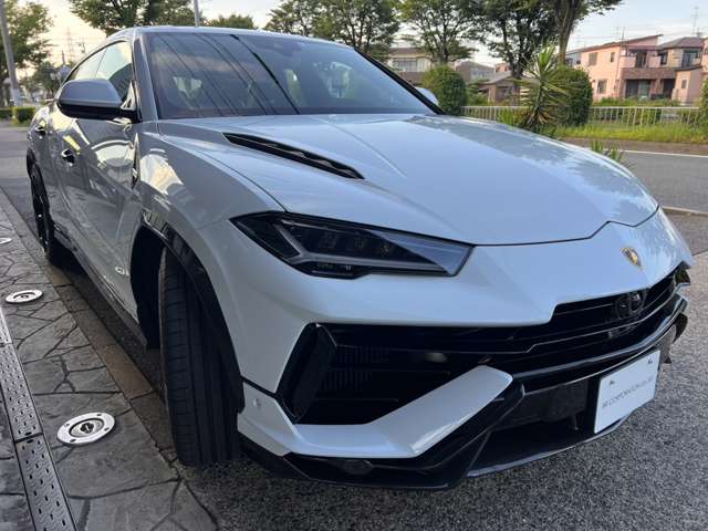 ランボルギーニ ウルス ペルフォルマンテ ４ＷＤ R6年 (東海) 99