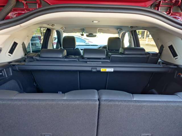 ランドローバー ディスカバリー　スポーツ ＳＥ ２．０Ｌ Ｐ２００ ５＋２シート ４ＷＤ R3年 (関東) 99
