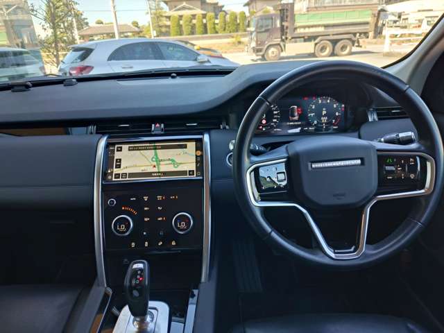 ランドローバー ディスカバリー　スポーツ ＳＥ ２．０Ｌ Ｐ２００ ５＋２シート ４ＷＤ R3年 (関東) 99