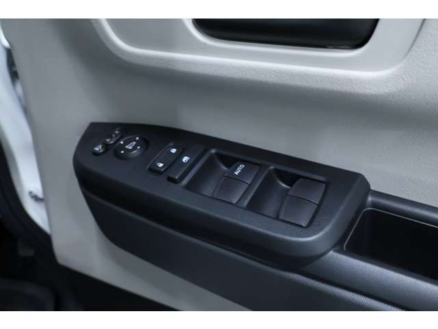 ホンダ Ｎ　ＢＯＸ ６６０ ４ＷＤ R6年 (北海道) 99