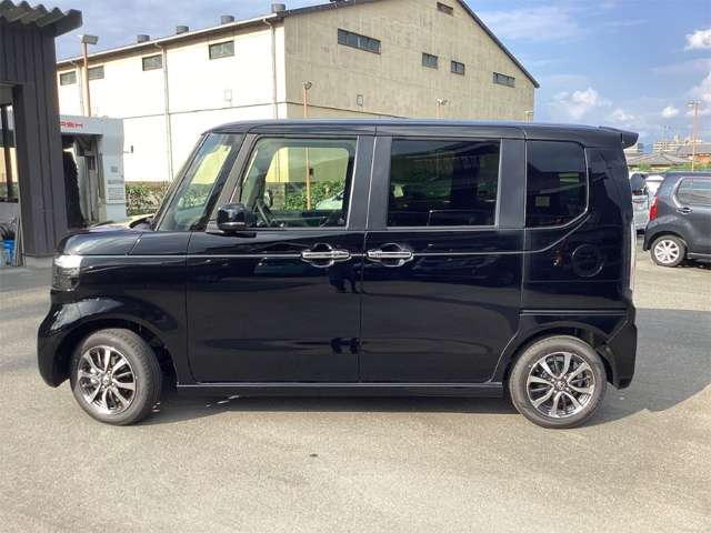 ホンダ Ｎ　ＢＯＸ カスタム ６６０ R8年 (近畿) 99