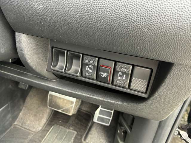 マツダ ビアンテ ２．０ ２０Ｓ ナビスペシャル ４ＷＤ H22年 (東北) 99