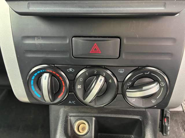 日産 エクストレイル ２．０ ２０ＳＴ ４ＷＤ H21年 (東北) 99