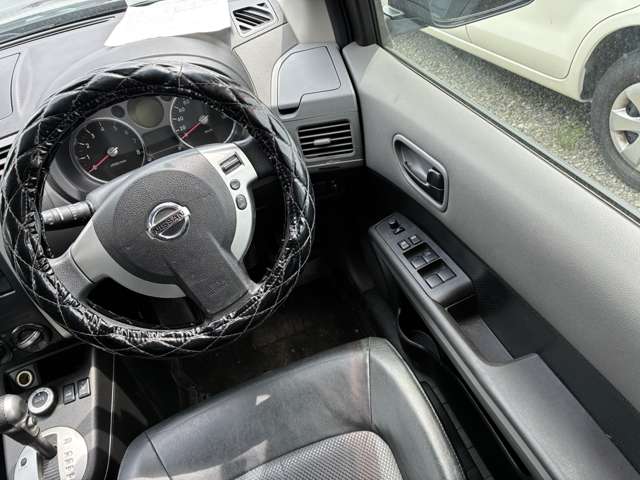 日産 エクストレイル ２．０ ２０ＳＴ ４ＷＤ H21年 (東北) 99