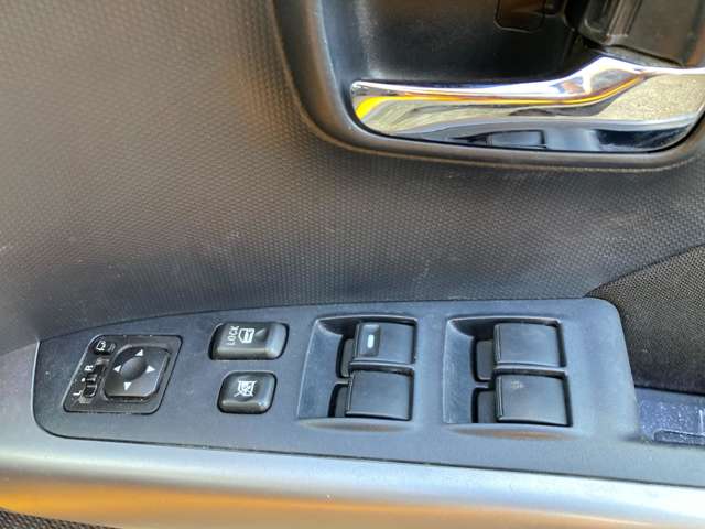 三菱 アウトランダー ２．０ ２０Ｅ H22年 (東北) 99