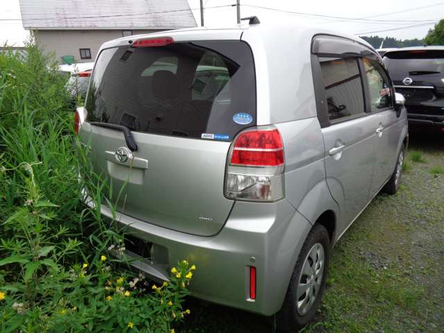 トヨタ スペイド １．５ Ｘ ４ＷＤ H26年 (東北) 99