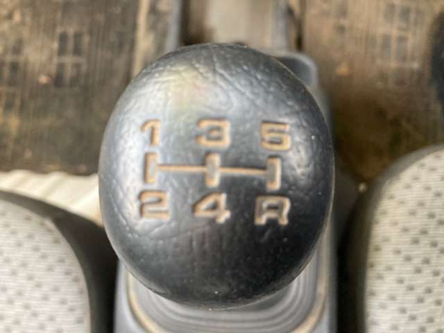 スズキ キャリイトラック ６６０ ＫＣ パワステ ３方開 ４ＷＤ H27年 (東北) 99