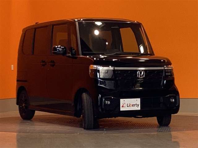 ホンダ Ｎ　ＢＯＸ カスタム ６６０ ブラック スタイル R8年 (近畿) 99
