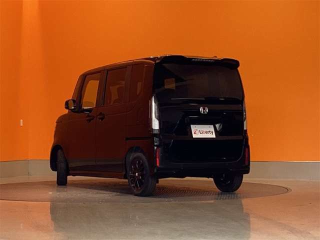 ホンダ Ｎ　ＢＯＸ カスタム ６６０ ブラック スタイル R8年 (近畿) 99