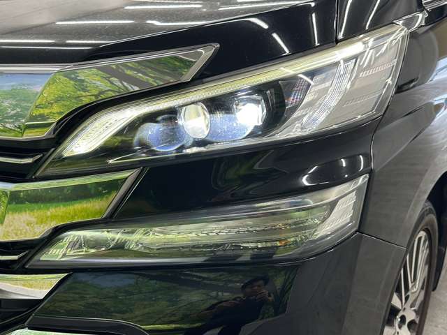 トヨタ ヴェルファイア ２．５ Ｚ Ｇエディション H29年 (近畿) 99