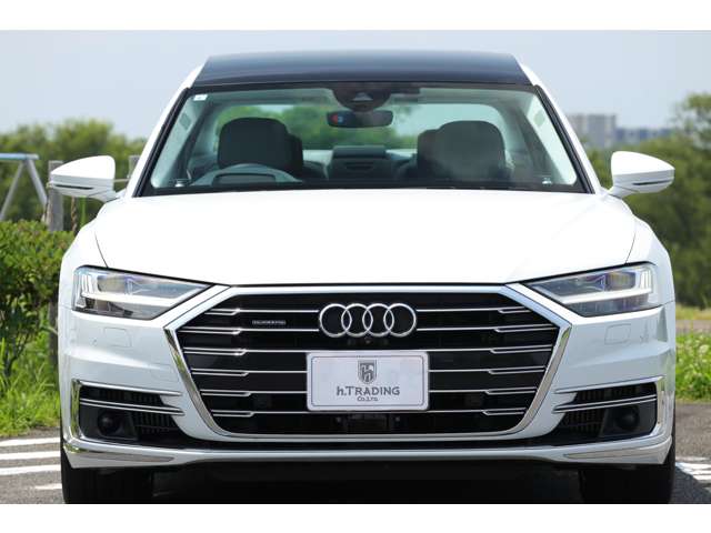 アウディ Ａ８ ６０ ＴＦＳＩ クワトロ ４ＷＤ R1年 (東海) 99