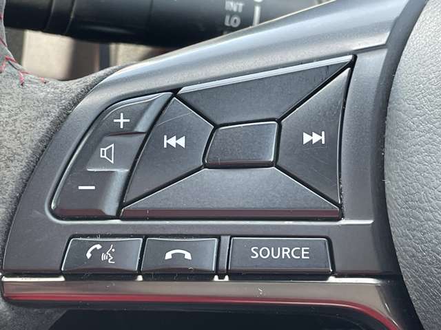 日産 ノート １．２ Ｅ－ＰＯＷＥＲ ＮＩＳＭＯ Ｓ R1年 () 99