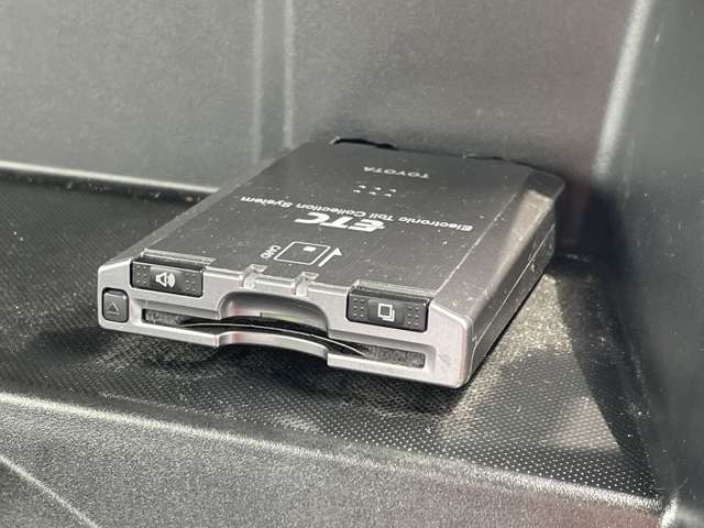 トヨタ オーリス １．８ １８０Ｇ Ｓパッケージ H21年 (近畿) 99