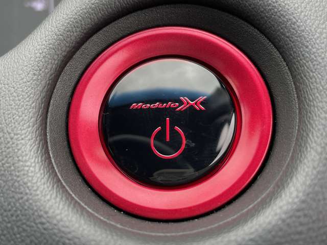 ホンダ フィット　ハイブリッド １．５ Ｅ：ＨＥＶ モデューロＸ R3年 (近畿) 99