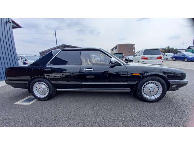 日産 シーマ ３．０ タイプＩＩ－Ｓ H3年 (中国) 99