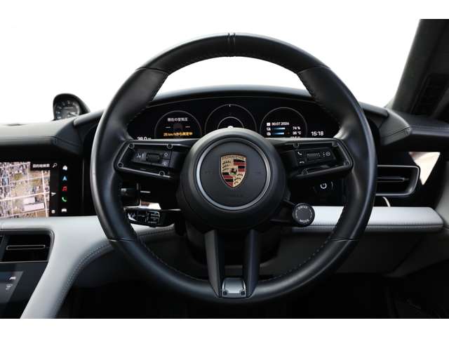 ポルシェ タイカン　クロスツーリスモ ターボ ４＋１シート ４ＷＤ R4年 (東海) 99