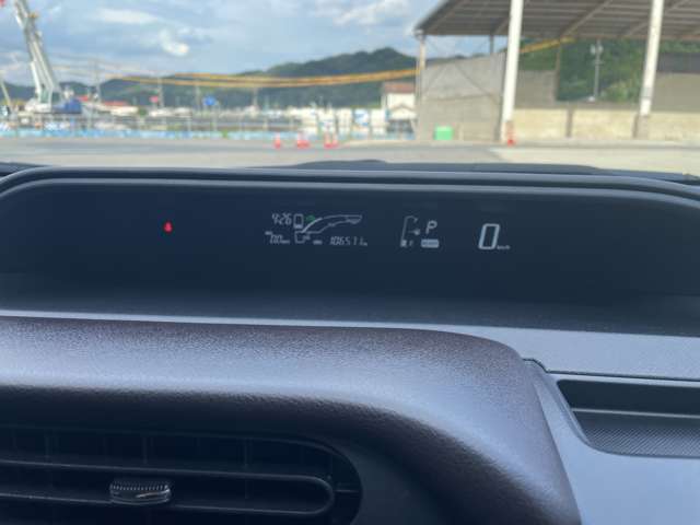 トヨタ アクア １．５ Ｇ H28年 (中国) 99