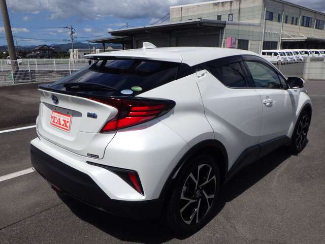 トヨタ Ｃ−ＨＲ ハイブリッド １．８ Ｇ R2年 (九州・沖縄) 99