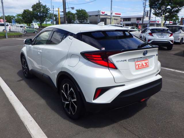 トヨタ Ｃ−ＨＲ ハイブリッド １．８ Ｇ R2年 (九州・沖縄) 99