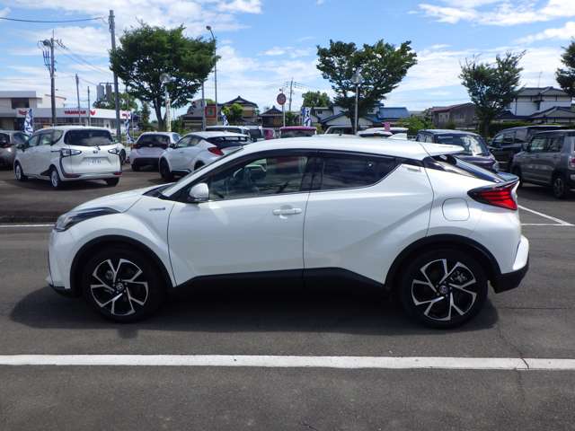 トヨタ Ｃ−ＨＲ ハイブリッド １．８ Ｇ R2年 (九州・沖縄) 99