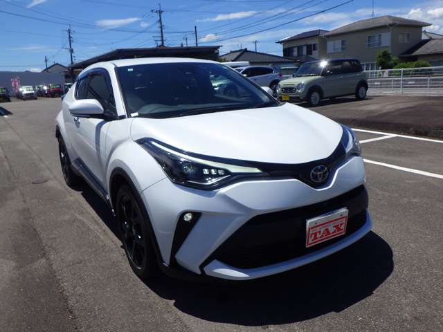 トヨタ Ｃ−ＨＲ ハイブリッド １．８ Ｇ モード ネロ セーフティ プラスＩＩ R3年 (九州・沖縄) 99