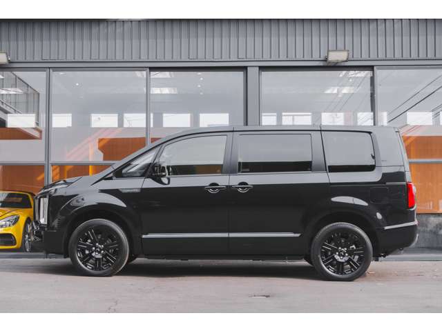 三菱 デリカ　Ｄ：５ ２．２ シャモニー 電動サイドステップ装着車 ディーゼルターボ ４ＷＤ R6年 (北海道) 99