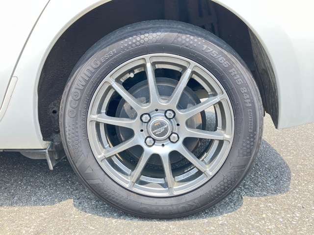 トヨタ アクア １．５ Ｓ H25年 (関東) 99