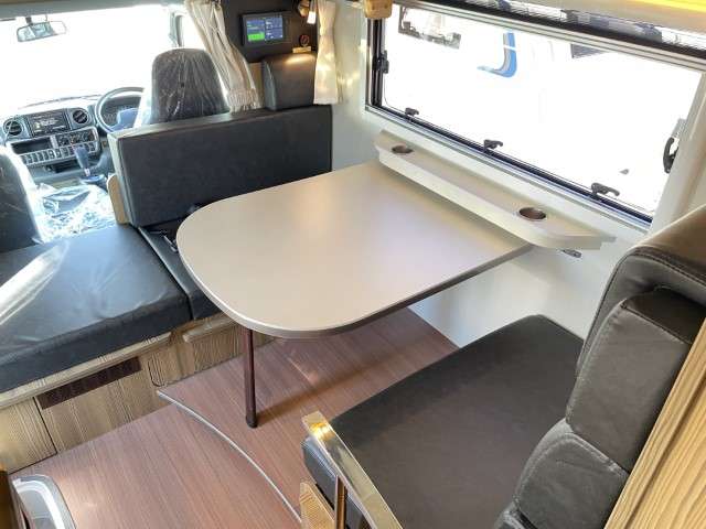 トヨタ カムロード バンテック R8年 (関東) 99