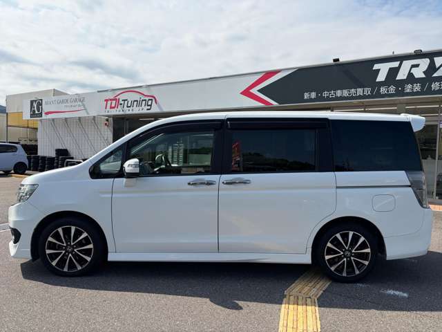 ホンダ ステップワゴン　スパーダ ２．０ スパーダ Ｚ クールスピリット H25年 (近畿) 99