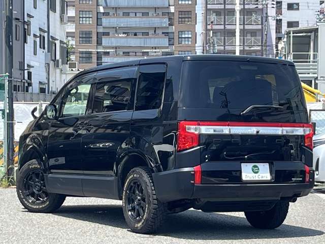 三菱 デリカ　Ｄ：５ ２．２ Ｍ ディーゼルターボ ４ＷＤ R2年 (近畿) 99