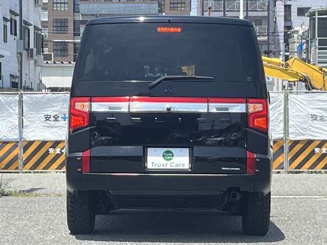 三菱 デリカ　Ｄ：５ ２．２ Ｍ ディーゼルターボ ４ＷＤ R2年 (近畿) 99