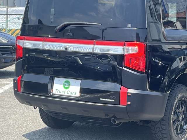 三菱 デリカ　Ｄ：５ ２．２ Ｍ ディーゼルターボ ４ＷＤ R2年 (近畿) 99