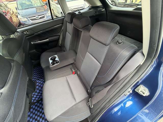 スバル レヴォーグ １．６ ＧＴ－Ｓ アイサイト ４ＷＤ H26年 (近畿) 99