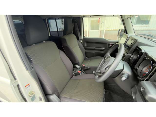 スズキ ジムニー　ノマド １．５ ＦＣ ４ＷＤ R7年 (近畿) 99