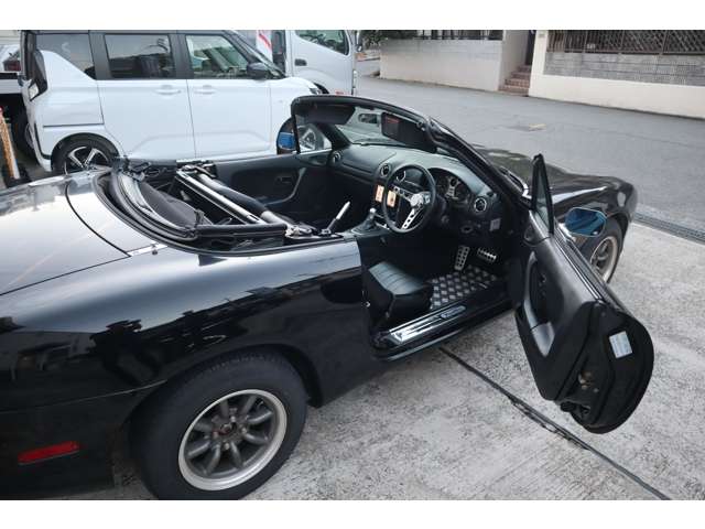 マツダ ロードスター １．８ ＶＳ H12年 (近畿) 99