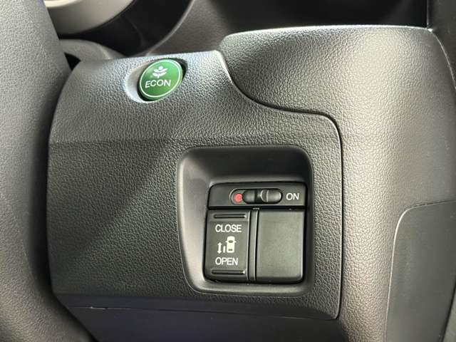ホンダ Ｎ　ＢＯＸ ６６０ カスタムＧ Ｌパッケージ H25年 (近畿) 99
