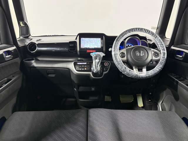 ホンダ Ｎ　ＢＯＸ ６６０ カスタムＧ ターボＡパッケージ H26年 (近畿) 99