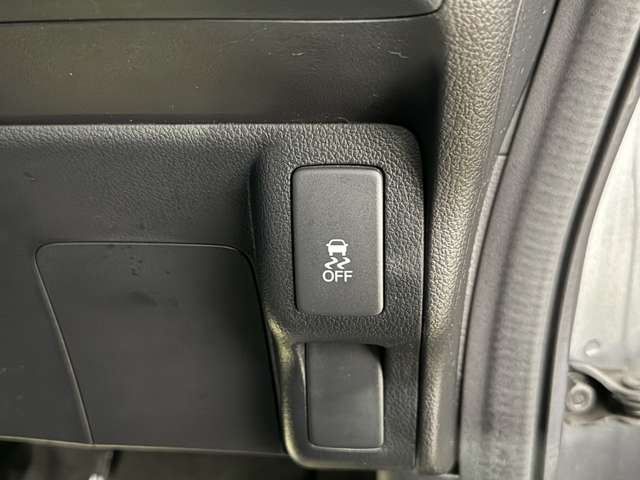 ホンダ Ｎ　ＢＯＸ ６６０ カスタムＧ ターボパッケージ H24年 (近畿) 99