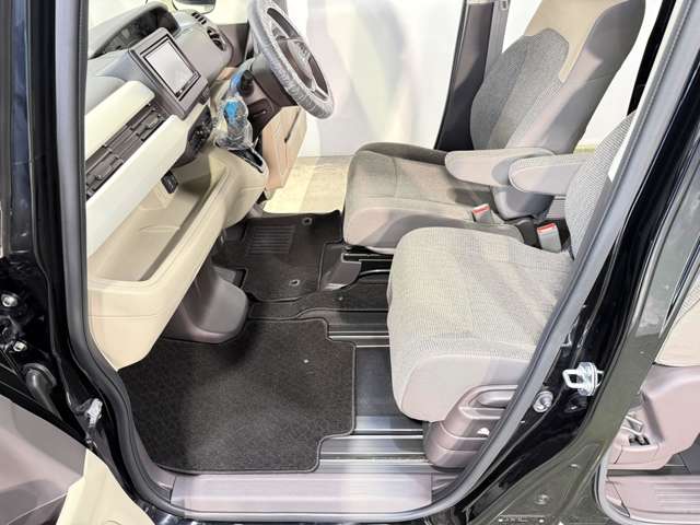 ホンダ Ｎ　ＢＯＸ ６６０ Ｇ ＥＸ ホンダセンシング H29年 (近畿) 99