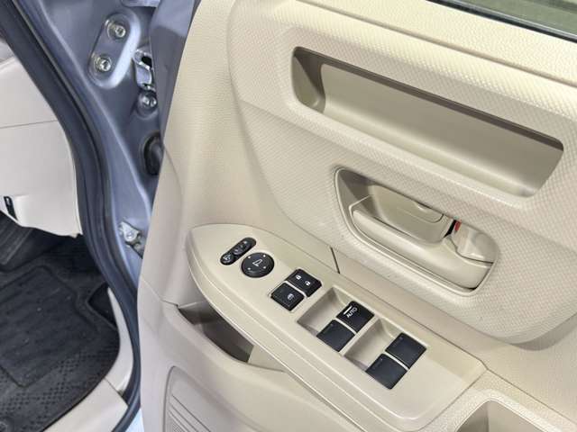 ホンダ Ｎ　ＢＯＸ ６６０ Ｇ H30年 (近畿) 99