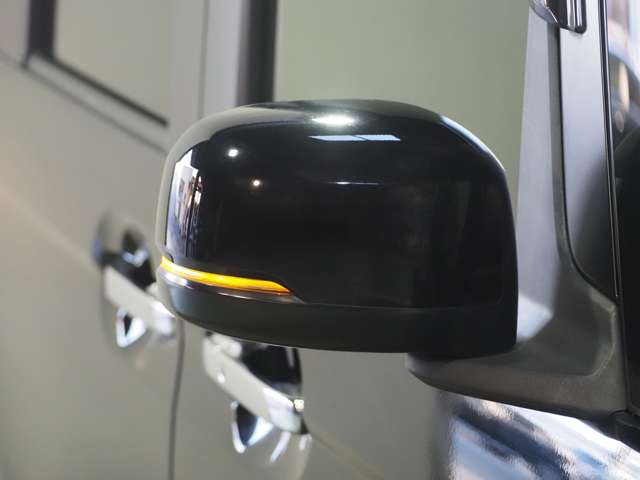 ホンダ Ｎ　ＢＯＸ カスタム ６６０ Ｇ Ｌ ホンダセンシング R1年 (近畿) 99