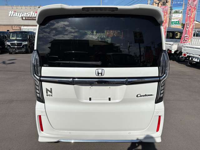 ホンダ Ｎ　ＢＯＸ カスタム ６６０ Ｌ R3年 (中国) 99