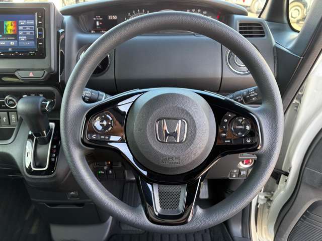 ホンダ Ｎ　ＢＯＸ カスタム ６６０ Ｌ R3年 (中国) 99