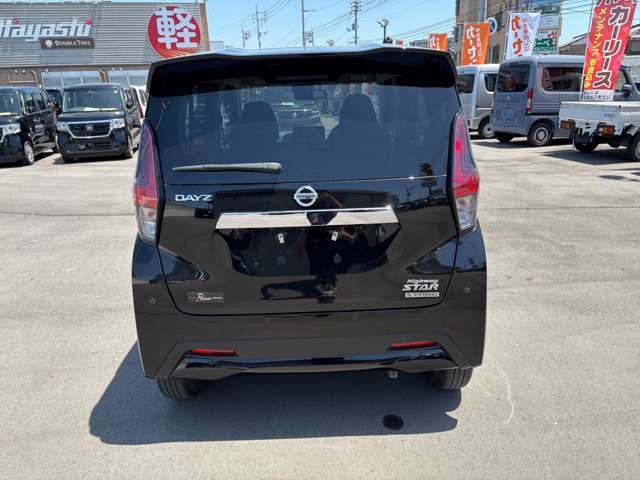 日産 デイズ ６６０ ハイウェイスターＸ R4年 (中国) 99