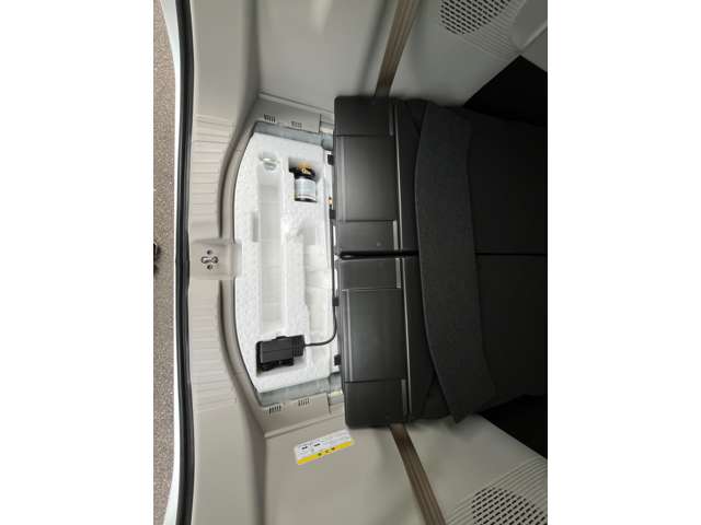ホンダ Ｎ　ＢＯＸ ６６０ R8年 (四国) 99