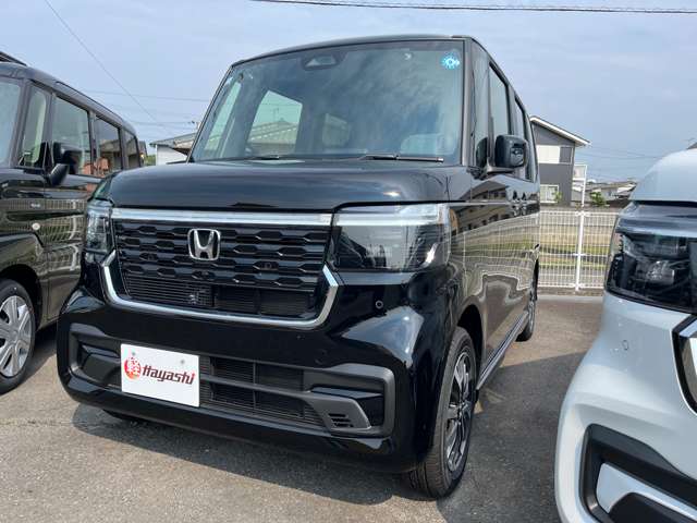 ホンダ Ｎ　ＢＯＸ カスタム ６６０ R8年 (四国) 99
