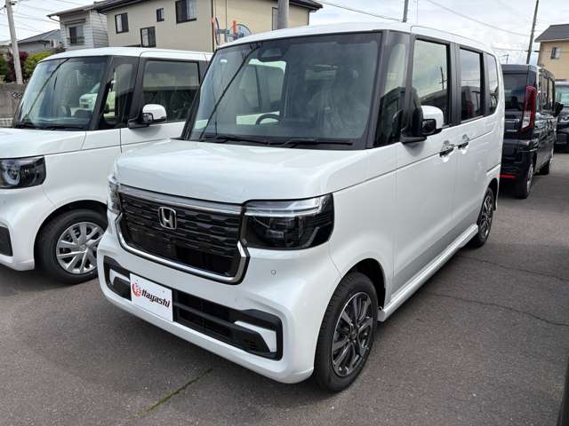 ホンダ Ｎ　ＢＯＸ カスタム ６６０ R8年 (四国) 99