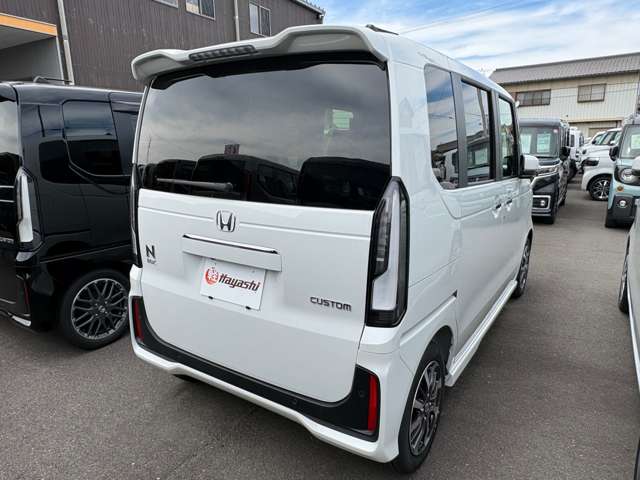 ホンダ Ｎ　ＢＯＸ カスタム ６６０ R8年 (四国) 99