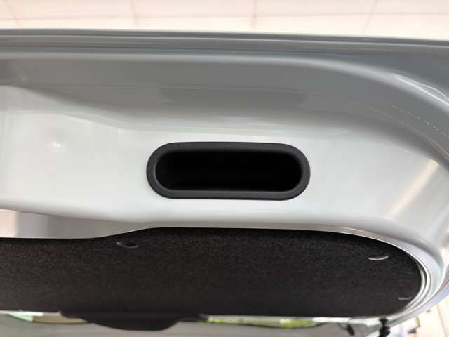 ホンダ Ｎ　ＢＯＸ ６６０ R8年 (四国) 99