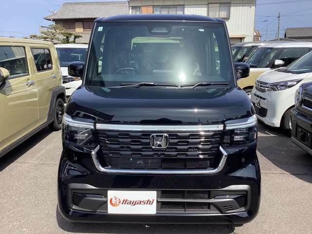 ホンダ Ｎ　ＢＯＸ カスタム ６６０ R8年 (四国) 99